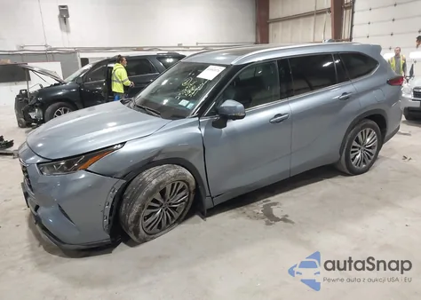 2023 Toyota Highlander Platinum z USA, uszkodzony, nr VIN 5TDKDRBH9PS527062